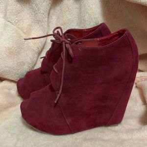 Burgundy Love Culture Wedges